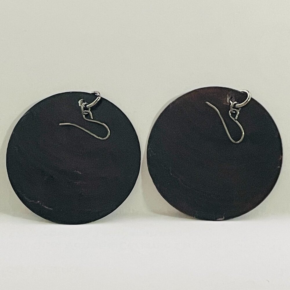 Retro Black & Gold Floral Disc Dangle Earrings Lightweight Metal Statement - Picture 6 of 6